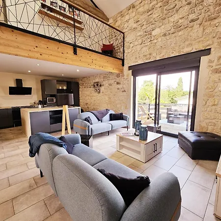Loft De Magnac, Spacieux Et Moderne Magnac-sur-Touvre