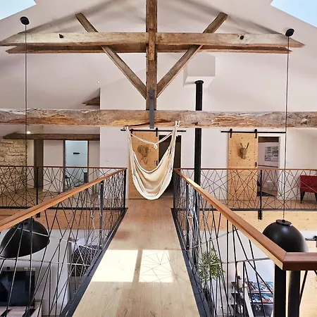 Loft De Magnac, Spacieux Et Moderne Appartement *