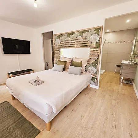 Loft De Magnac, Spacieux Et Moderne